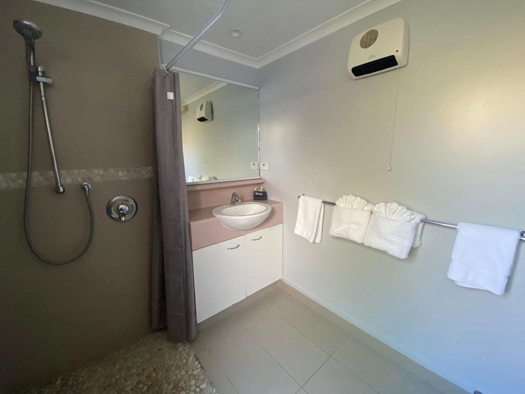 Lakeside Taupo Motel Экстерьер фото